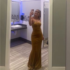 Meet your Posher, Ciara